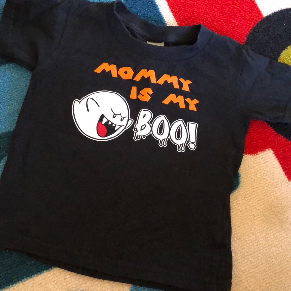 2 Halloween t shirts
